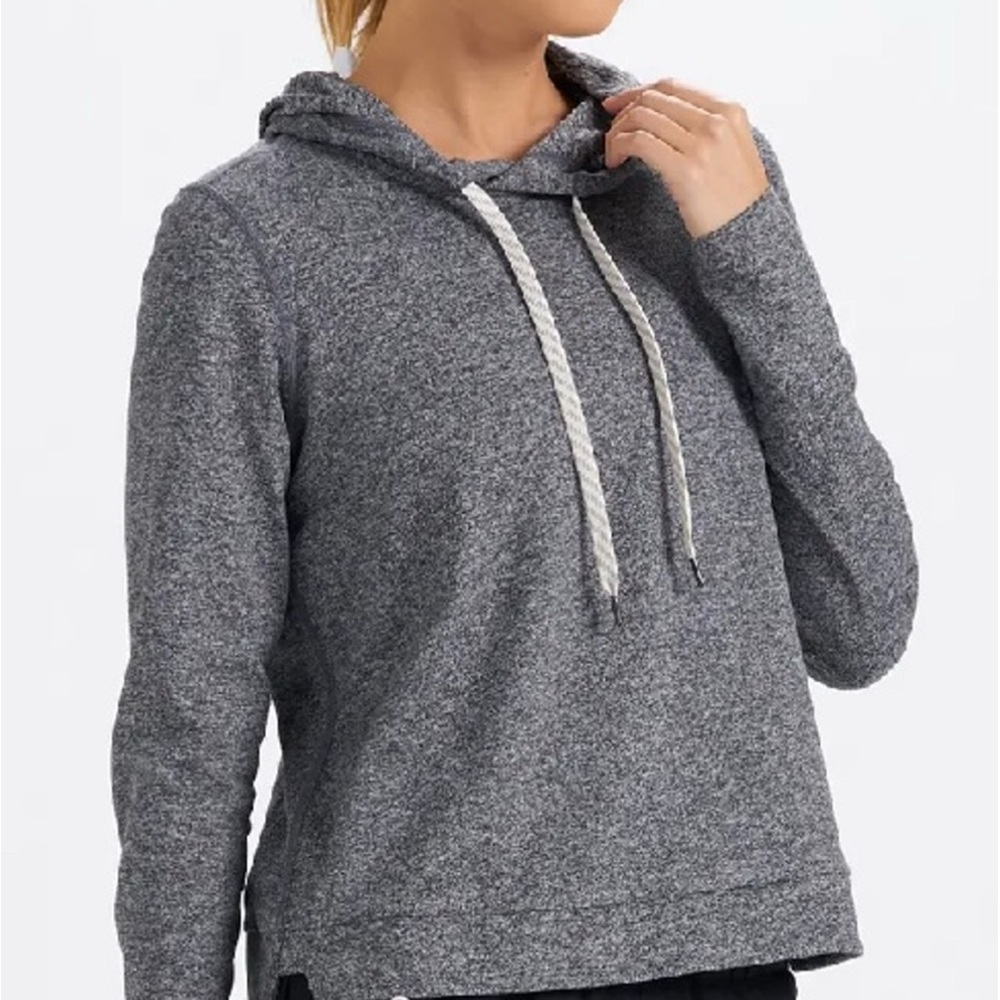 Vuori Halo Essential Sweatshirt